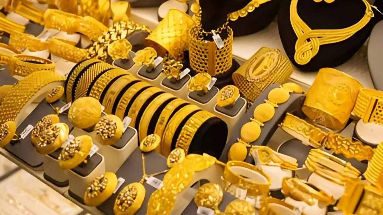 تراجع ملحوظ في أسعار الذهب والليرات الذهبية داخل الأسواق الأردنية يوم الأربعاء